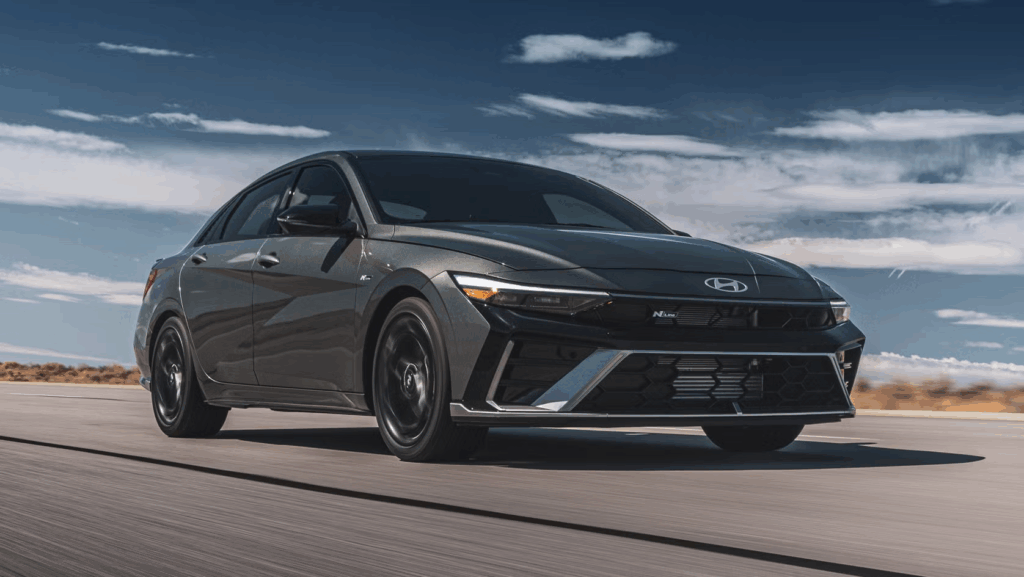 2024-hyundai-elantra-n-line-103-64ef86180fd6c.jpg